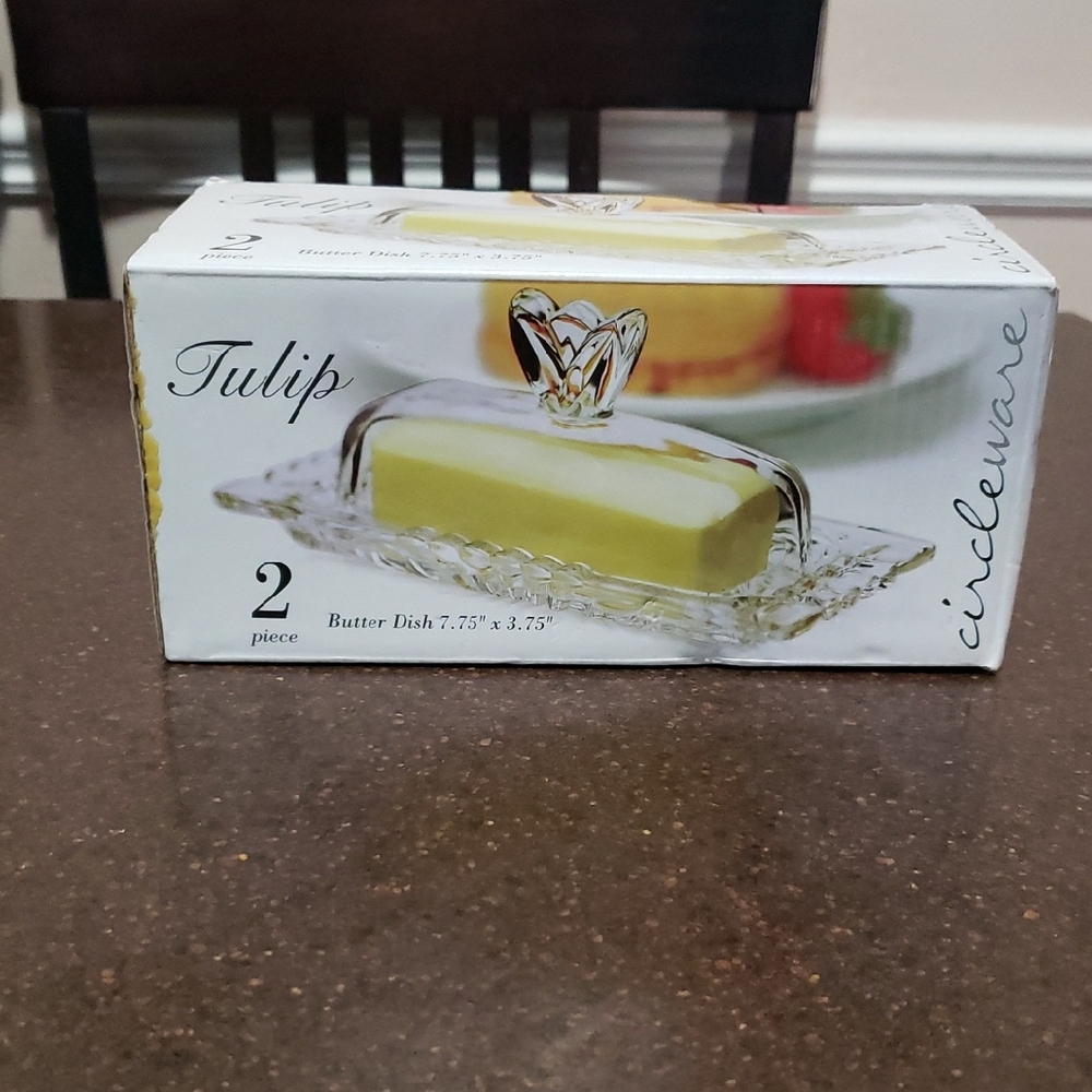 Circleware Glass Butter Dish, Tulip shaped handle